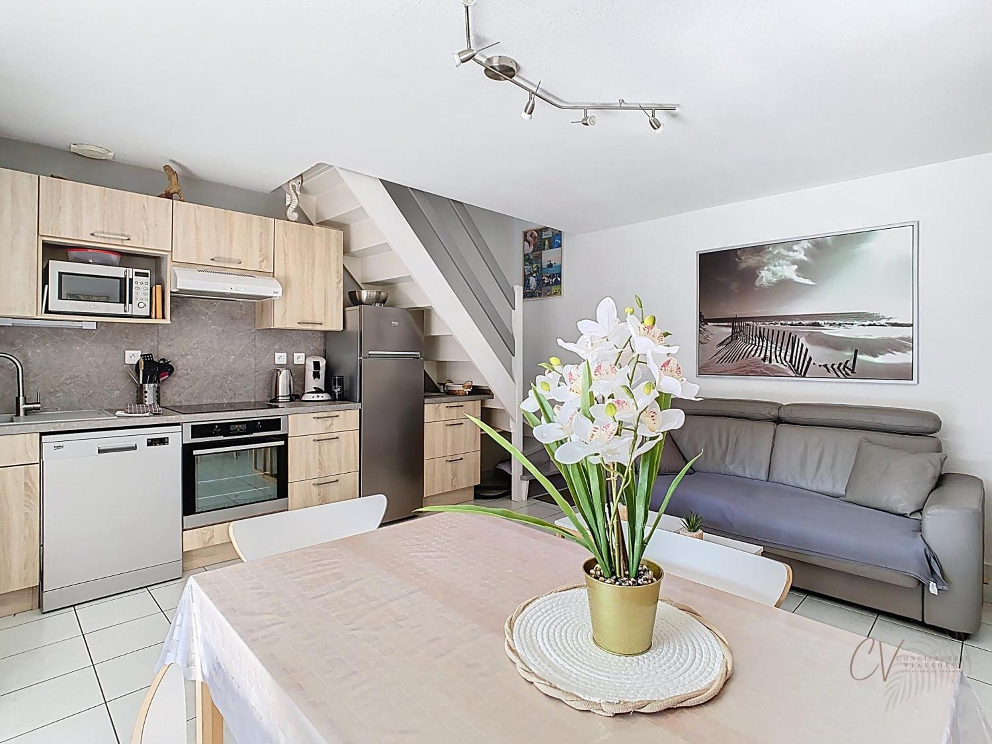 Petit Coin De Paradis Dans Residence Avec Piscine Vias Extérieur photo